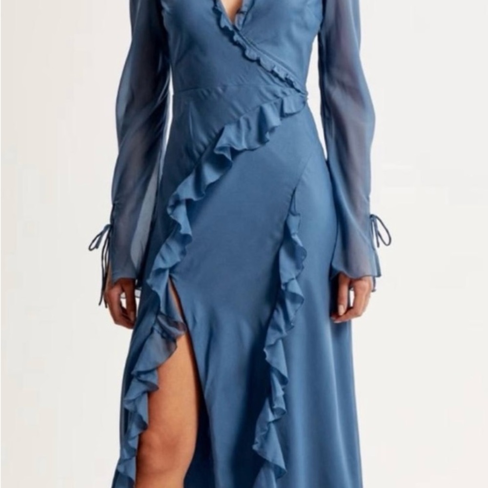 Abercrombie & Fitch Blue Long Sleeve Ruffle Dress